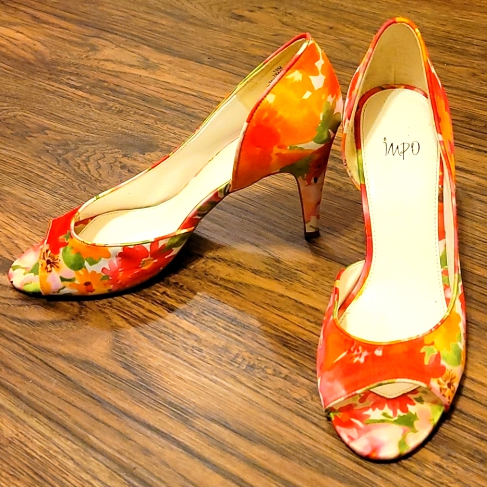 Colorful, floral peep-toe pumps, sz 10M